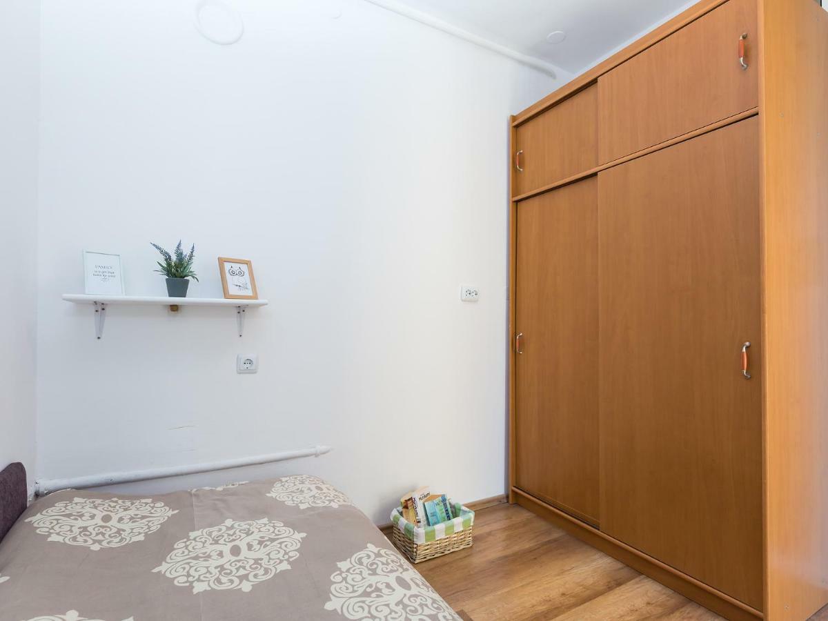 Lory's Place